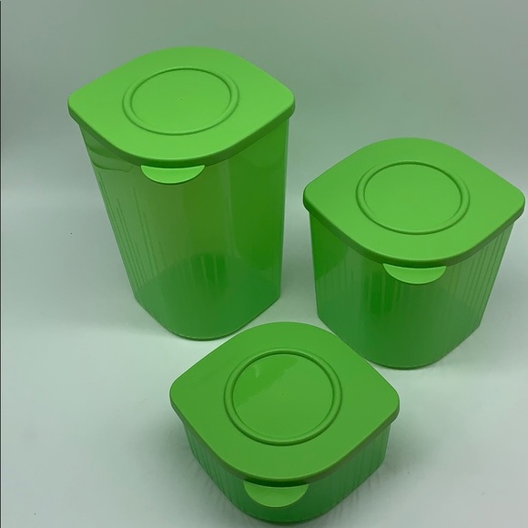 Tupperware Fresh N Cool Refrigerator Storages Set - Picture 10 of 16